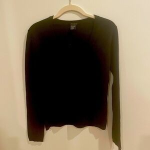 Theory 100% cashmere sweater